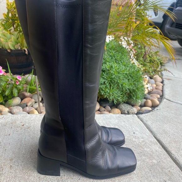 Black Knee-High Leather Boots - Picture 2 of 5